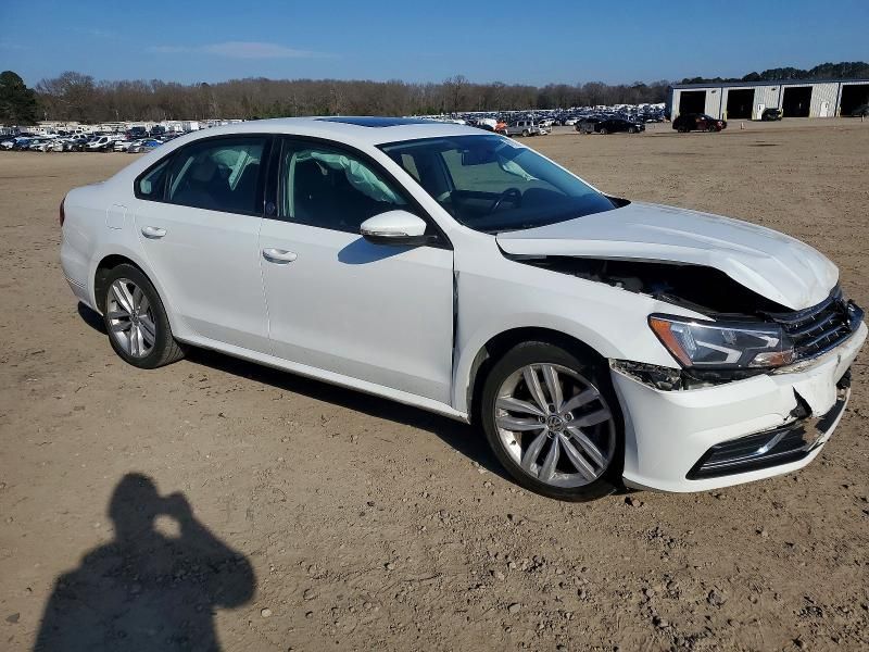 2019 Volkswagen Passat Wolfsburg