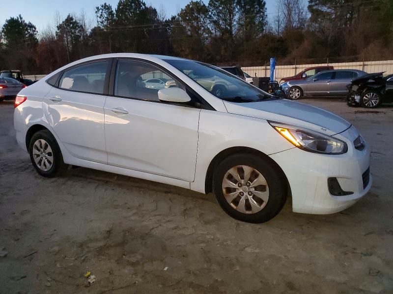 2017 Hyundai Accent se