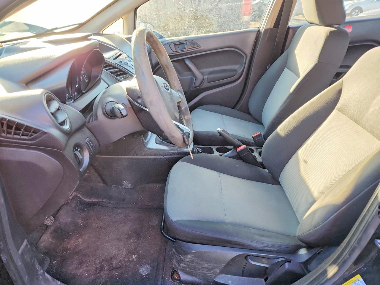 2015 Ford Fiesta s
