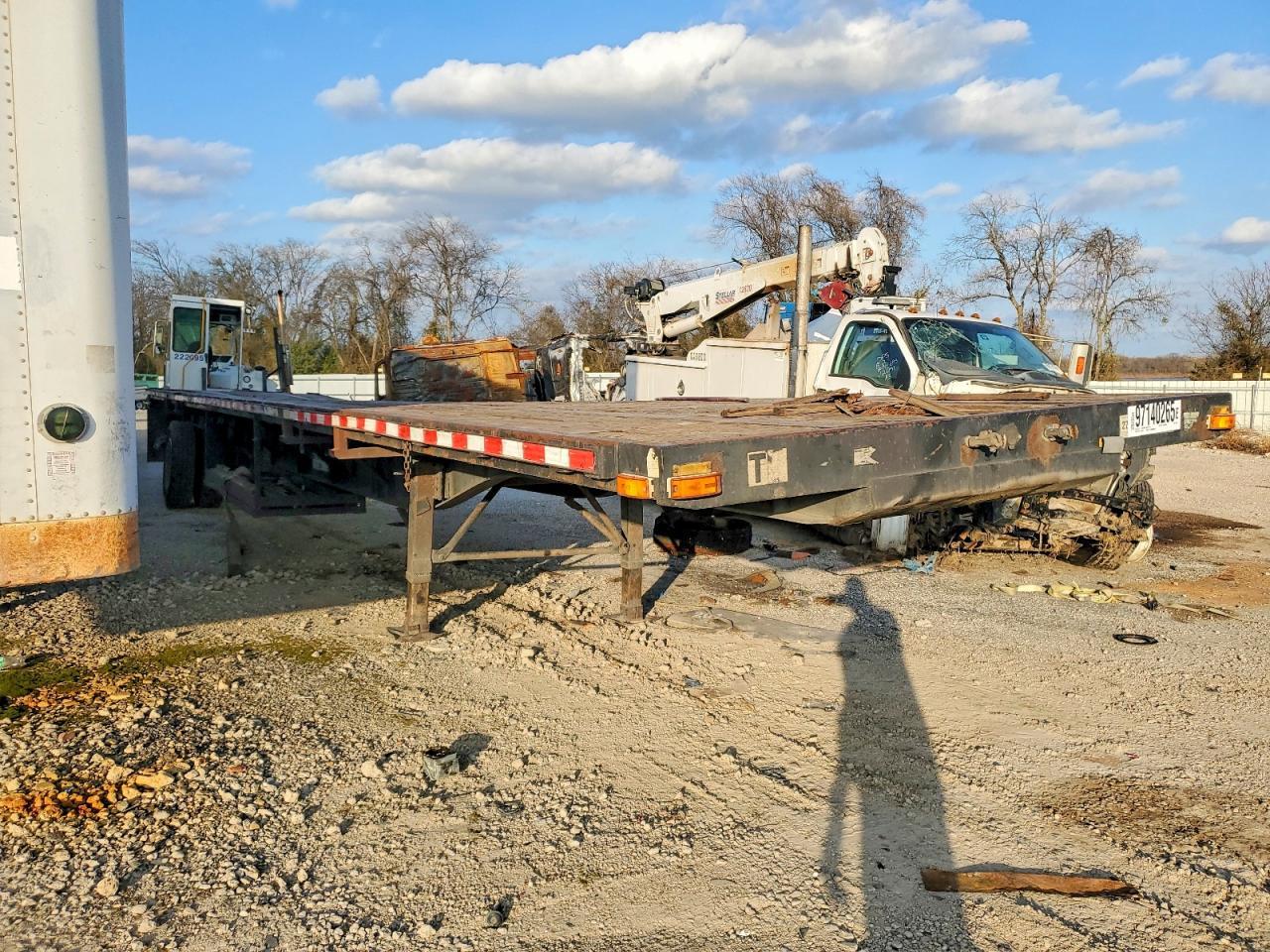 2002 Transcraft 48' Trail