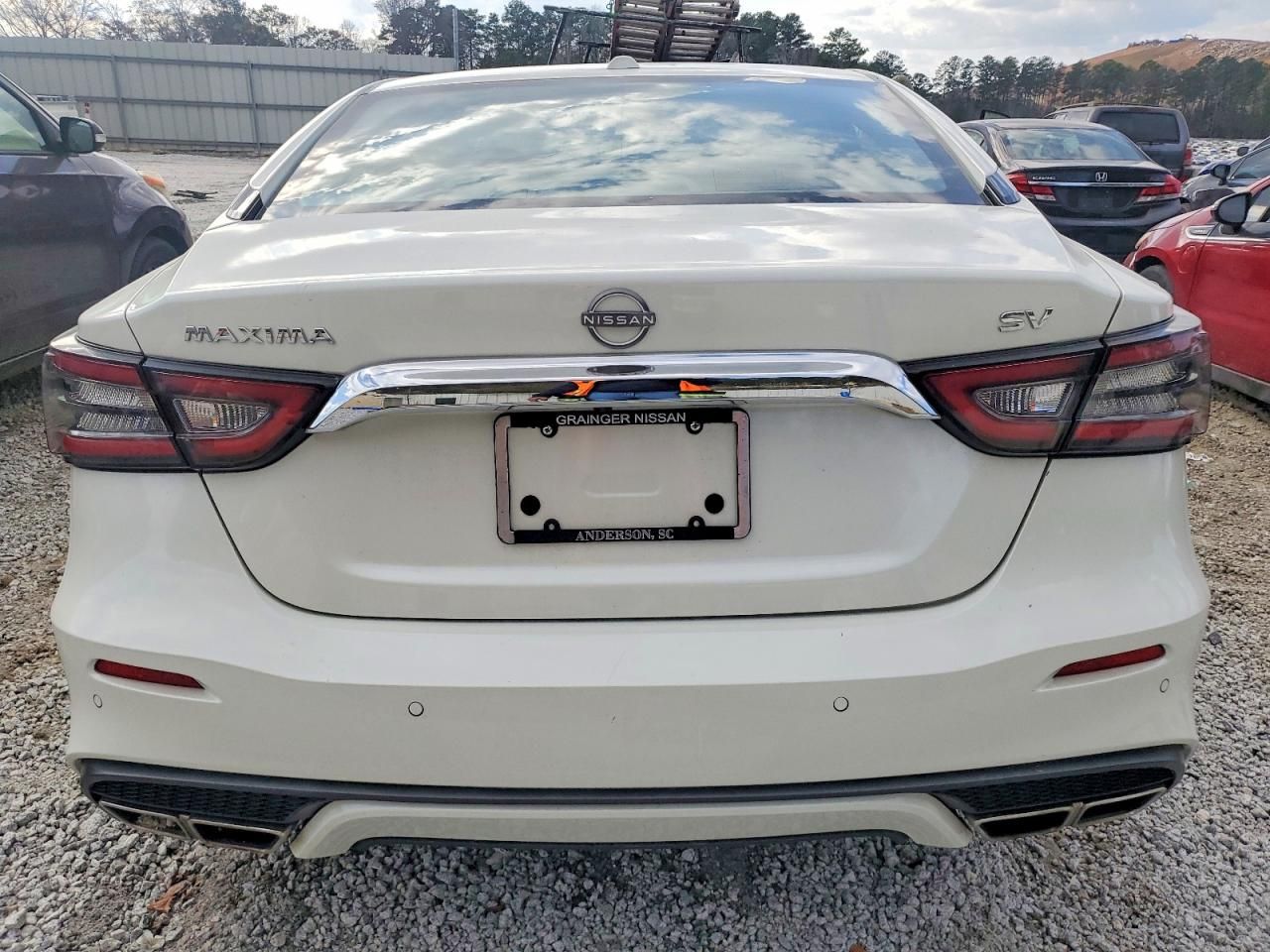 2023 Nissan Maxima 3.5 sv