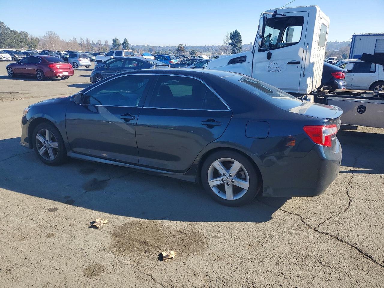 2013 Toyota Camry l
