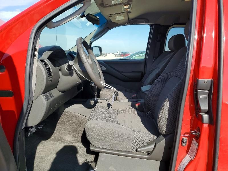 2005 Nissan Frontier King cab le