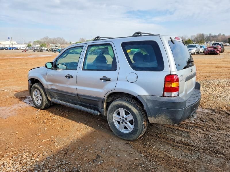 2005 Ford Escape xls