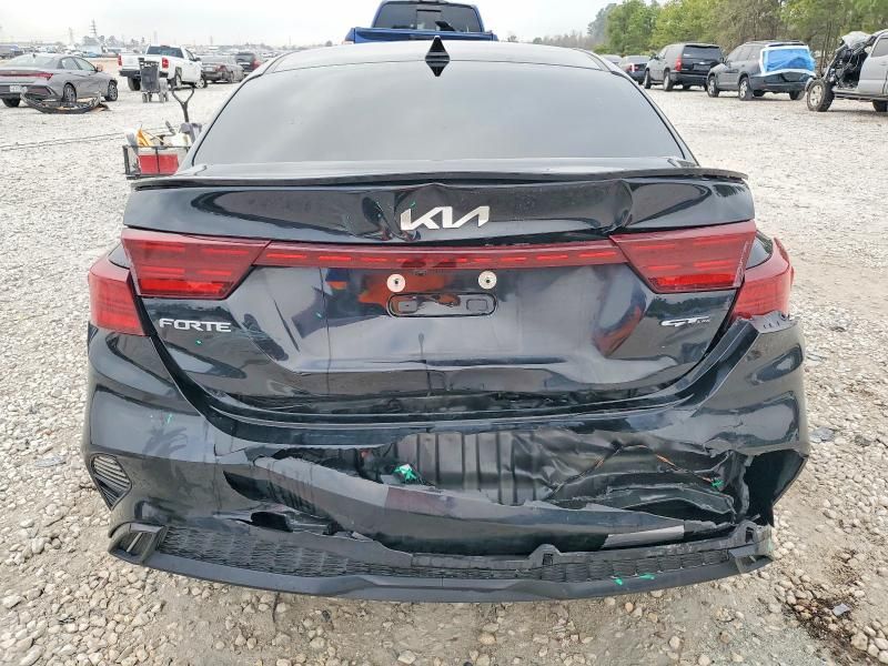 2023 KIA Forte gt Line