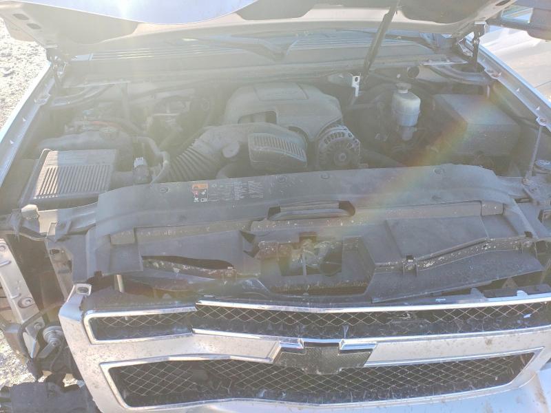 2013 Chevrolet Avalanche ls