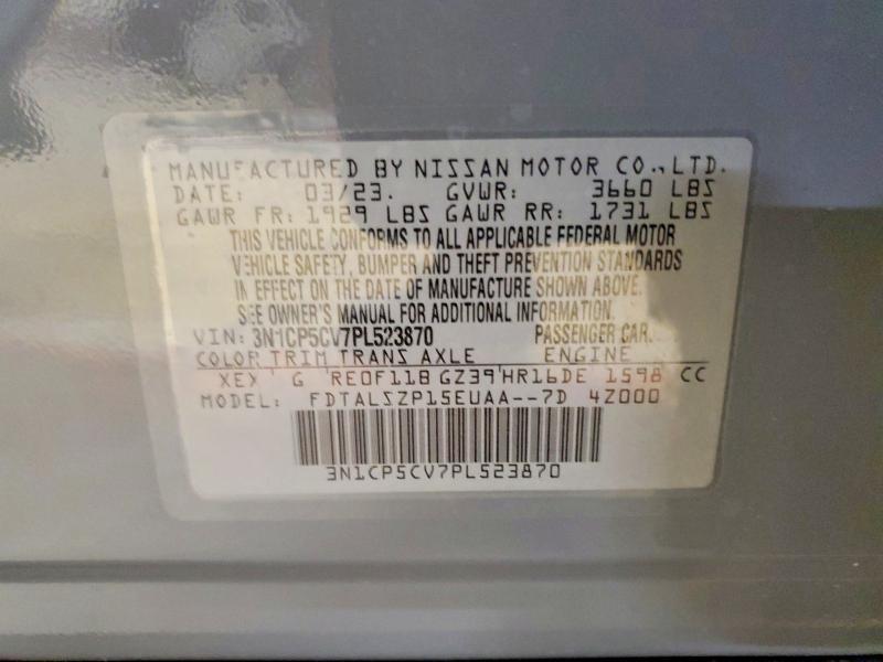 2023 Nissan Kicks sv