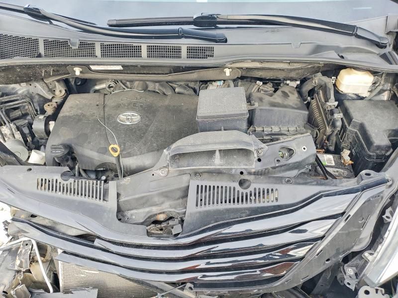 2017 Toyota Sienna xle