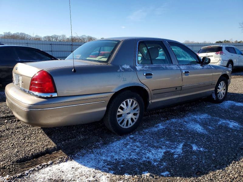 2005 Ford Crown Victoria lx