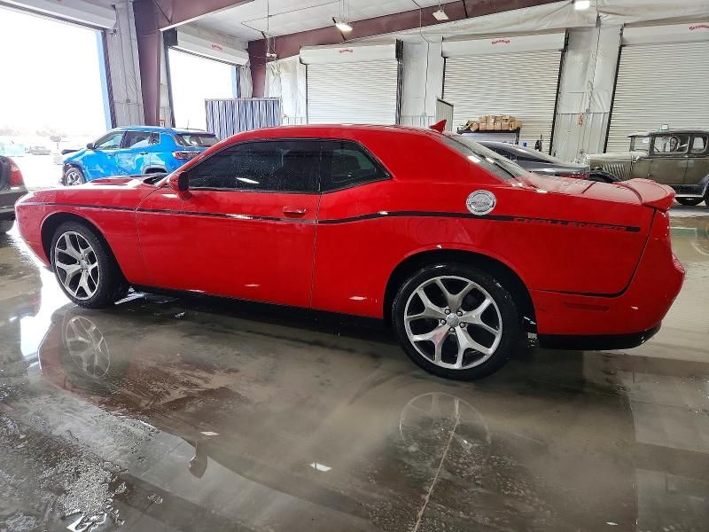 2016 Dodge Challenger sxt