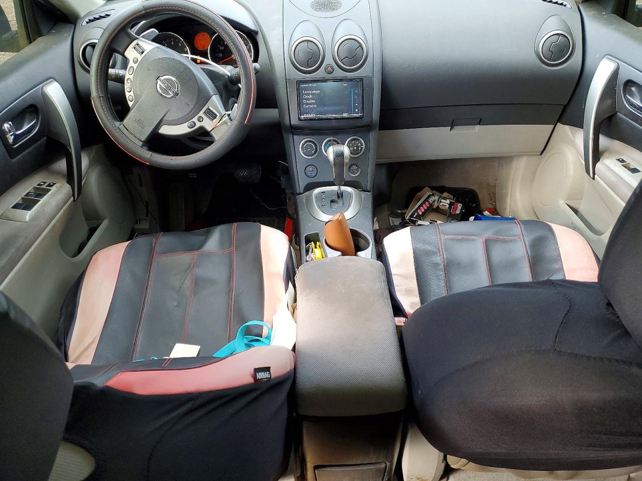 2008 Niss Rogue s