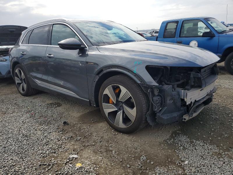 2019 Audi E-tron Prestige