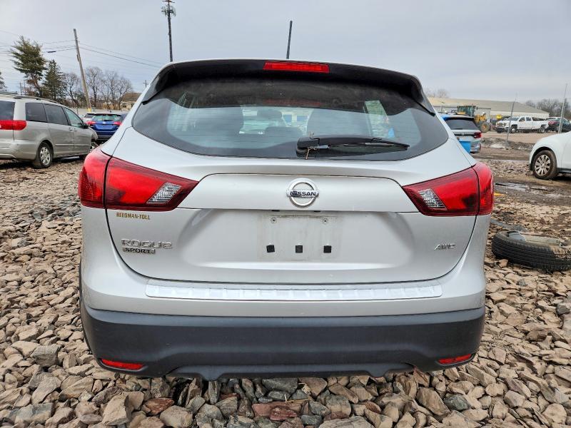 2018 Nissan Rogue Sport s