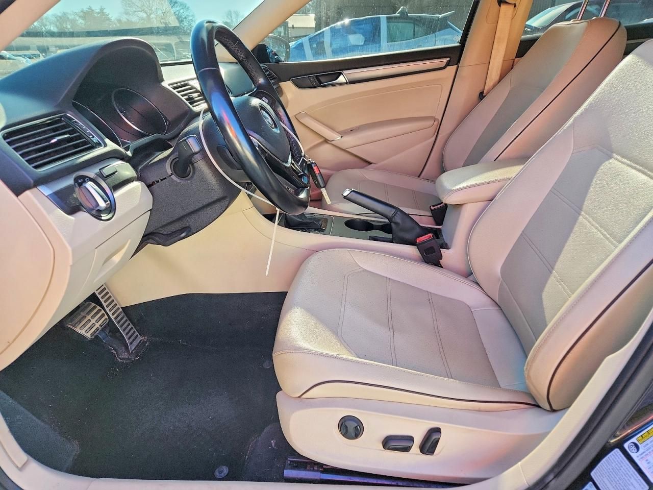 2018 Volkswagen Passat s