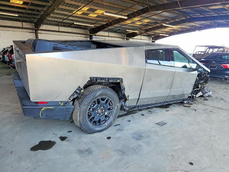 2025 Tesla Cybertruck