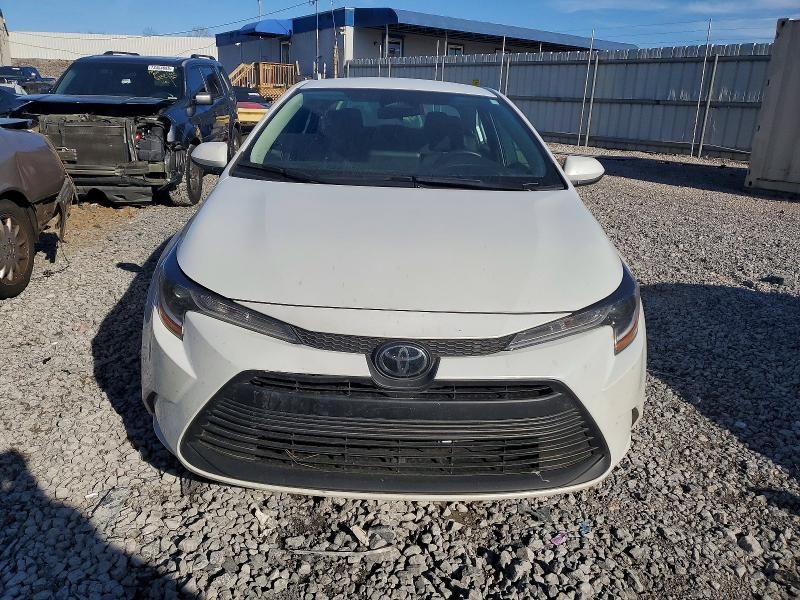 2025 Toyota Corolla le