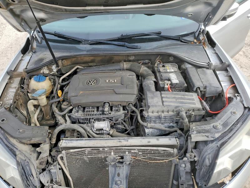 2015 Volkswagen Passat s