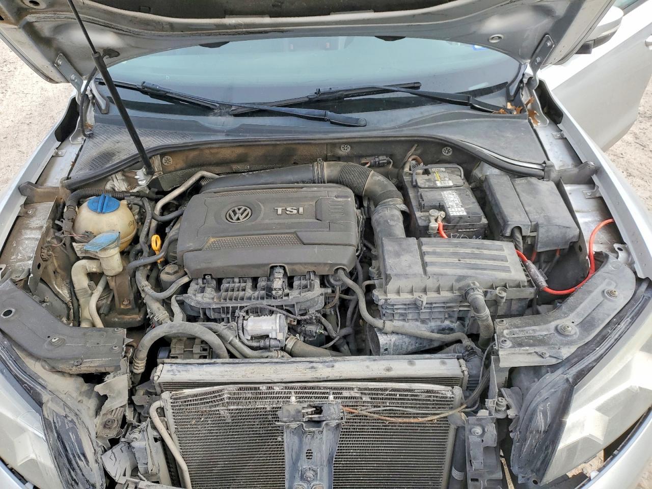 2015 Volkswagen Passat s