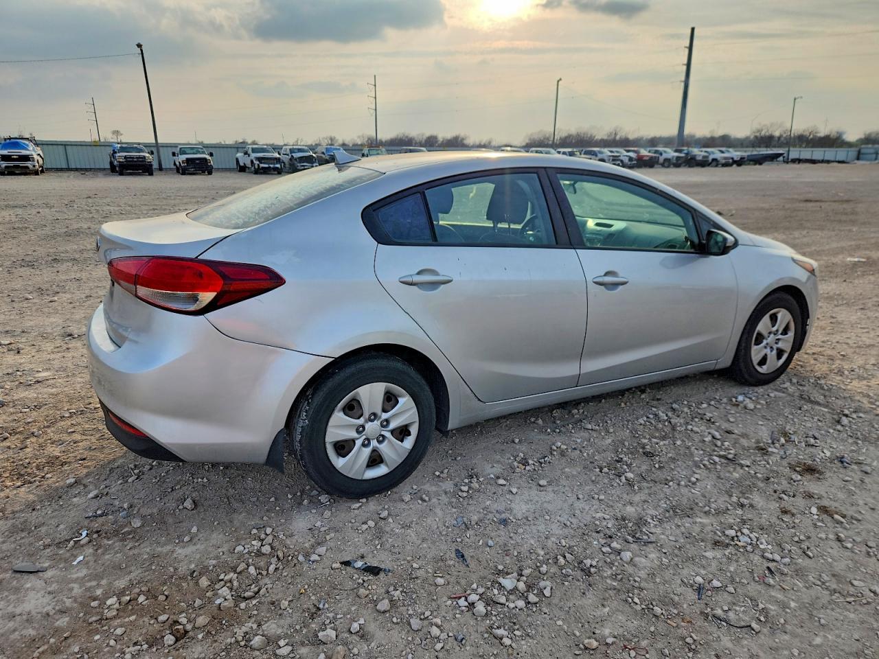 2017 KIA Forte lx