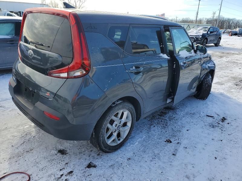 2021 KIA Soul lx