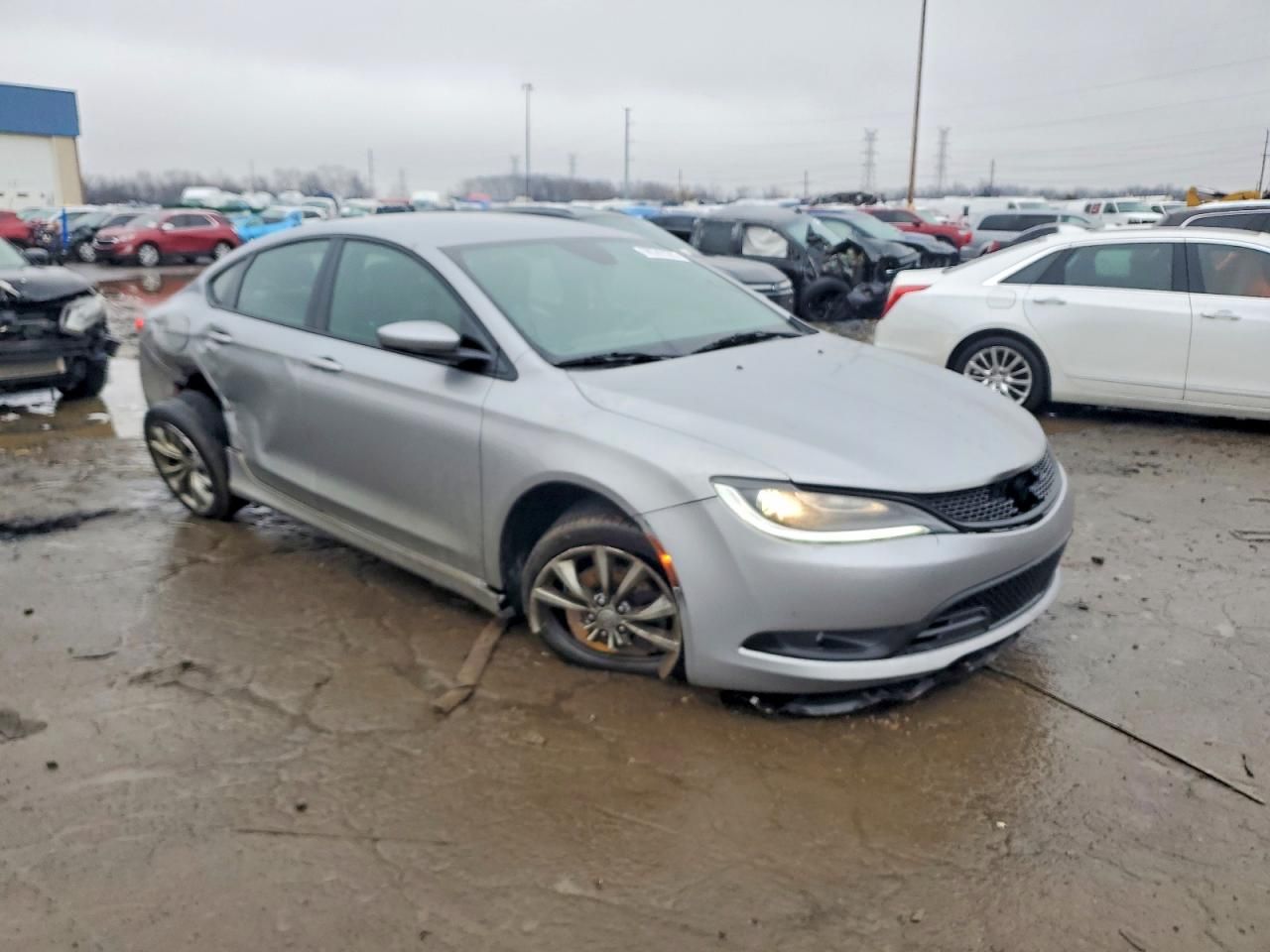 2016 Chrysler 200 s