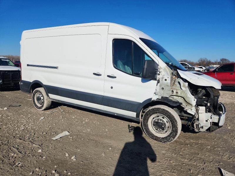 2018 Ford Transit T-250