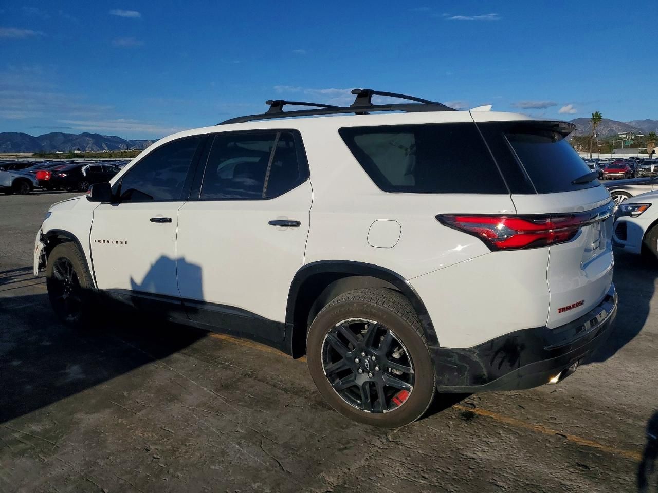 2023 Chevrolet Traverse Premier