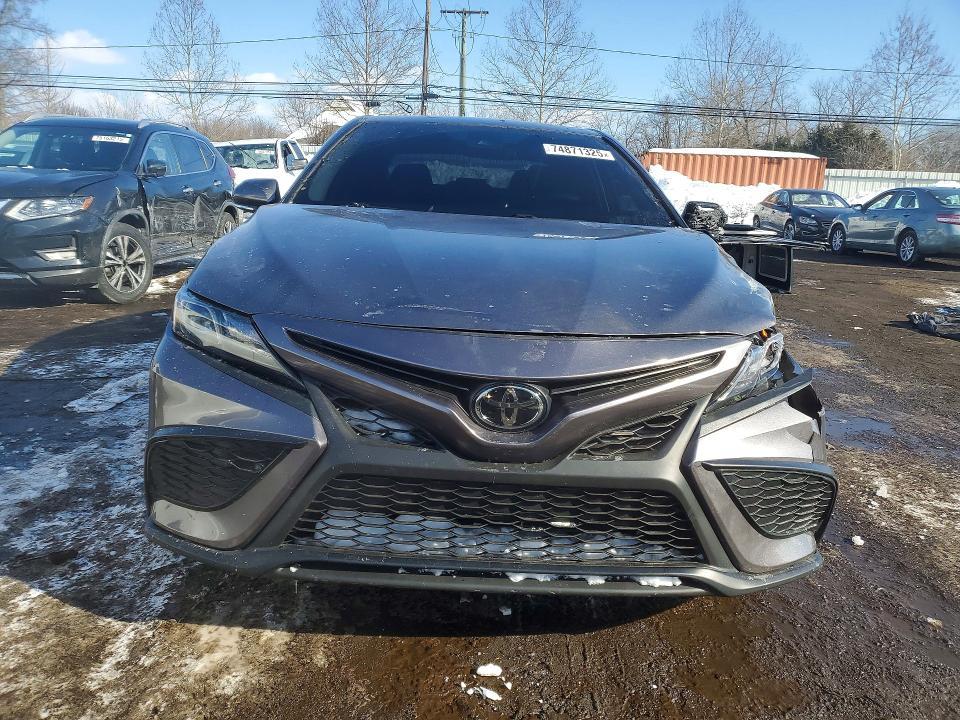 2024 Toyota Camry se Night Shade