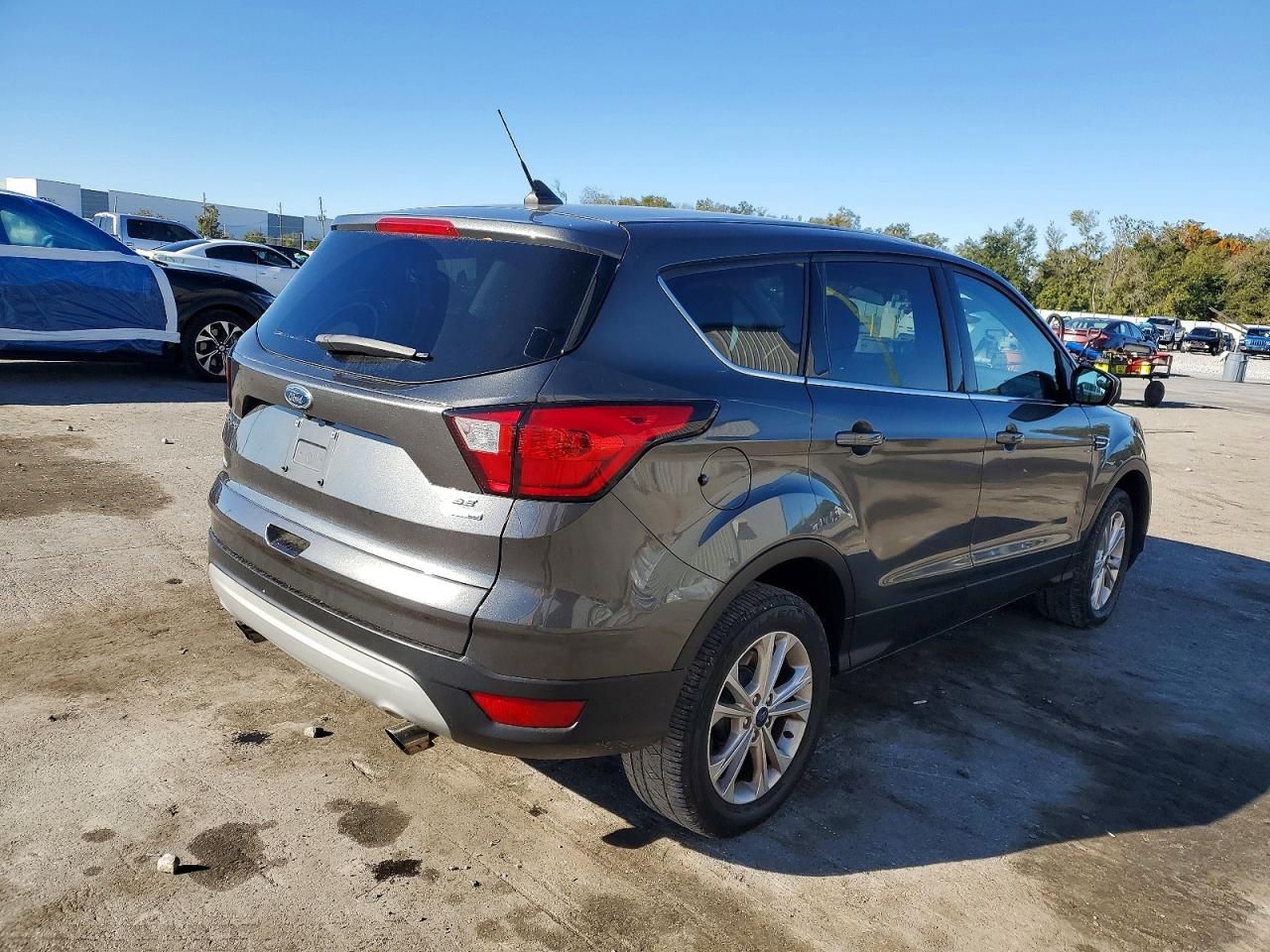 2019 Ford Escape se