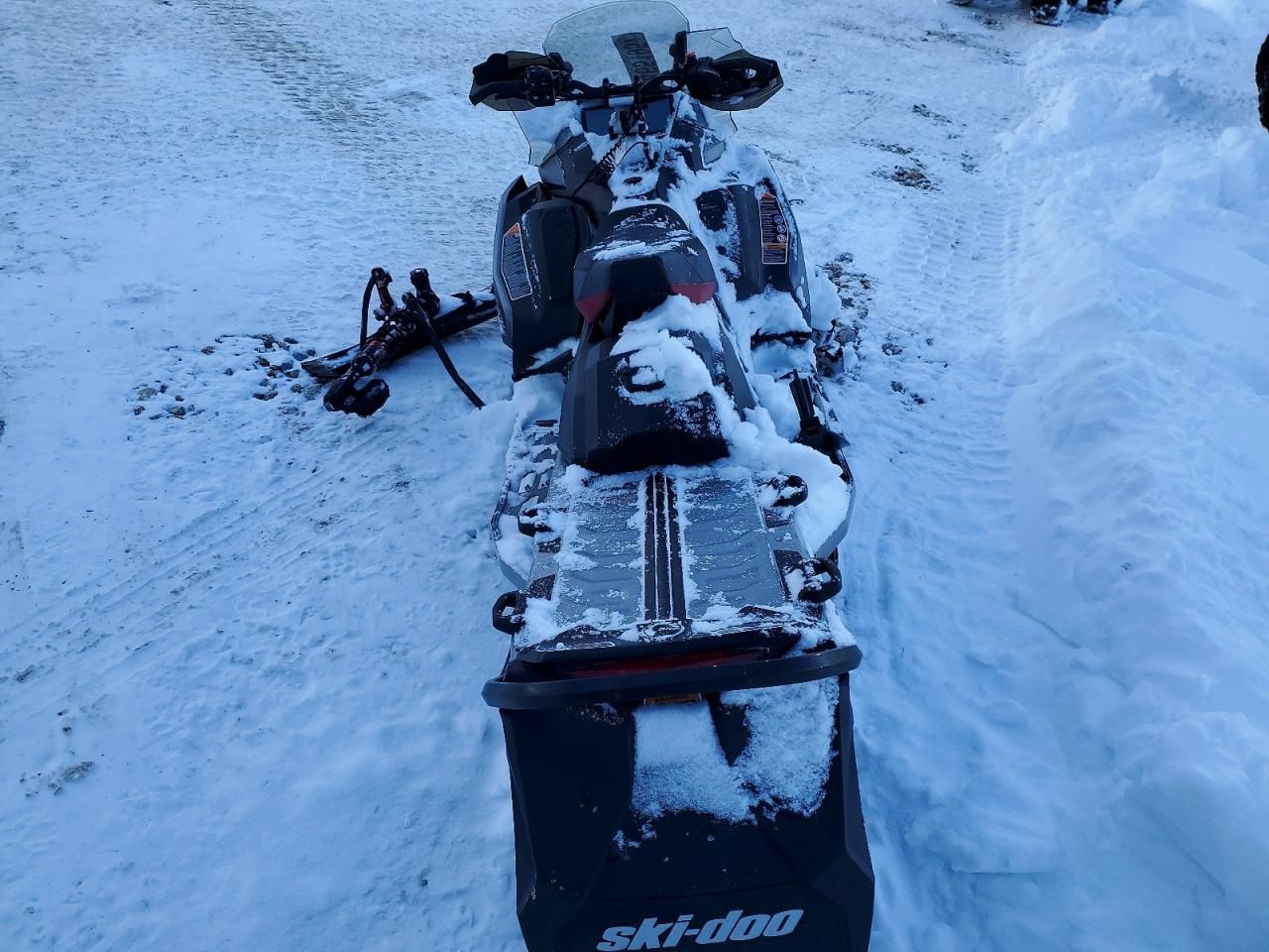 2023 Skidoo 2023 Skidoo Renegade