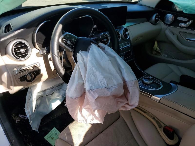 2021 Mercedes-Benz C300