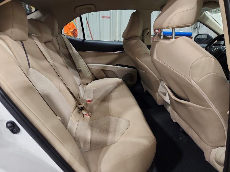 2022 Toyota Camry le