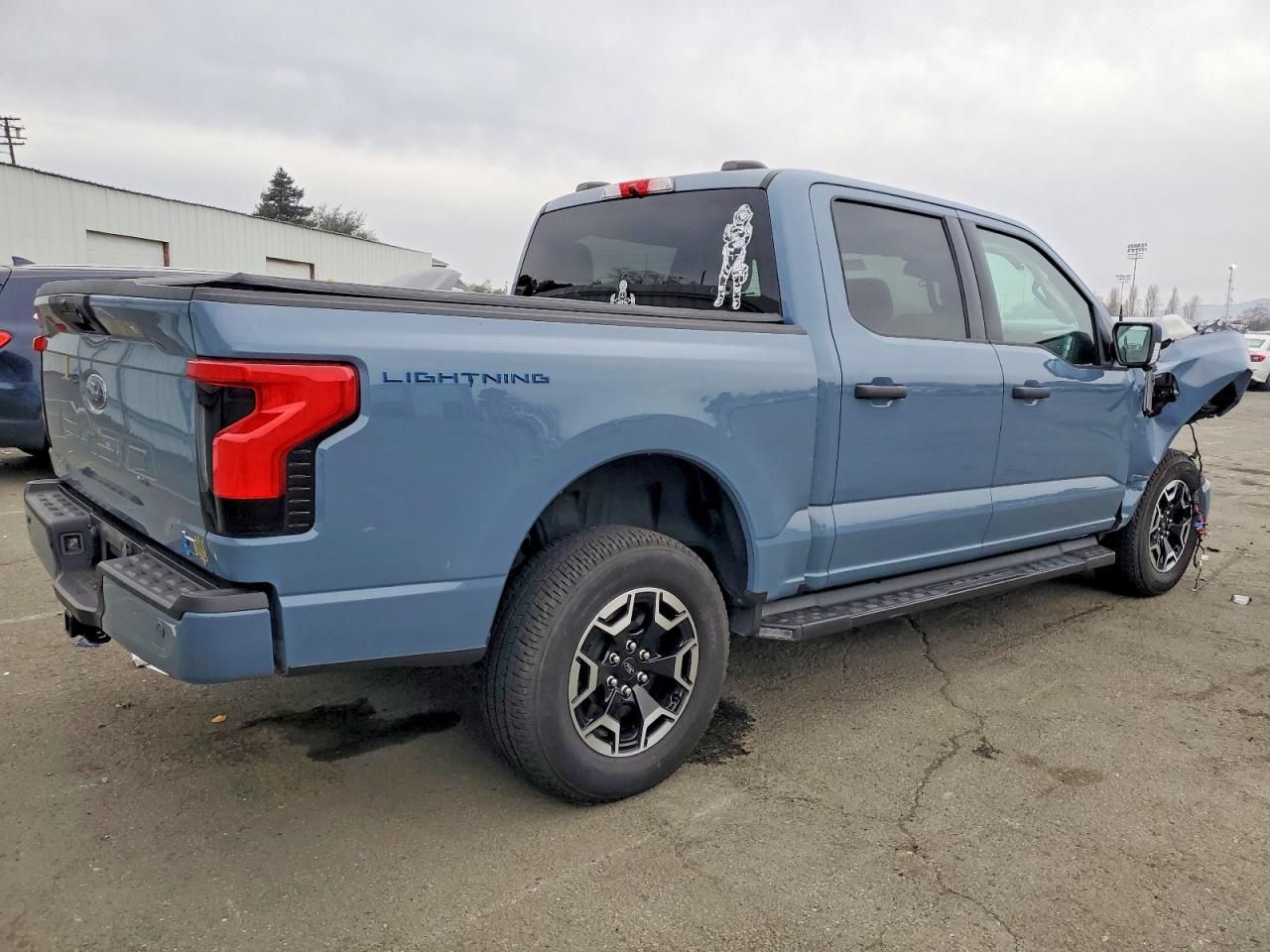 2023 Ford F150 Lightning pro