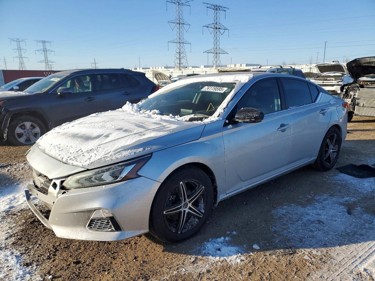 2019 Niss Altima 2.5 sr