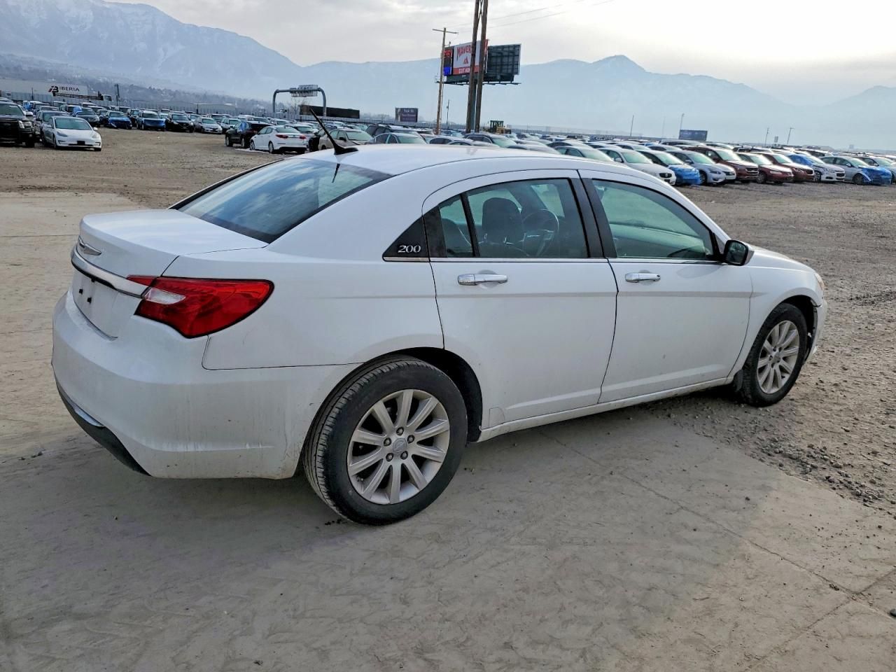 2013 Chrysler 200 Limited