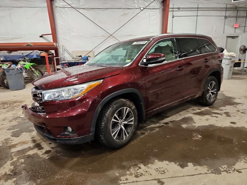2016 Toyota Highlander xle