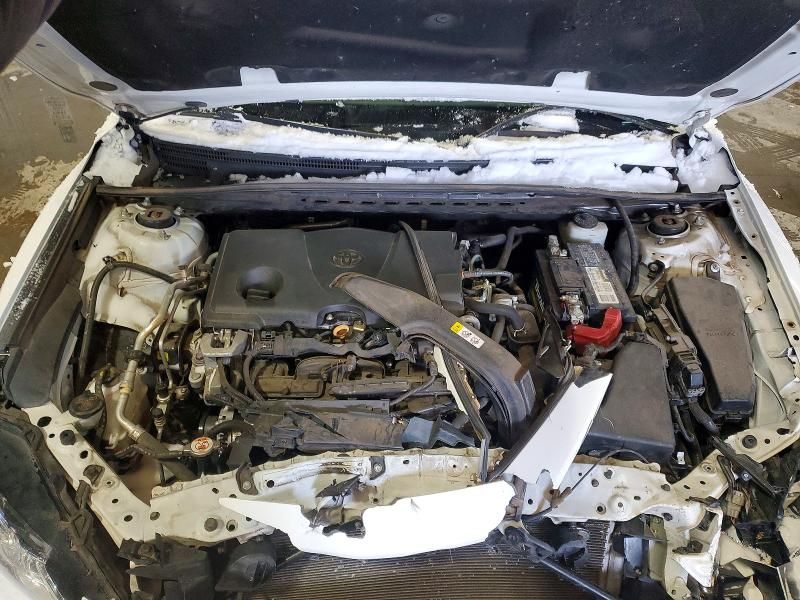 2021 Toyota Camry le