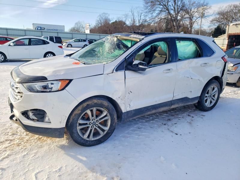 2019 Ford Edge sel