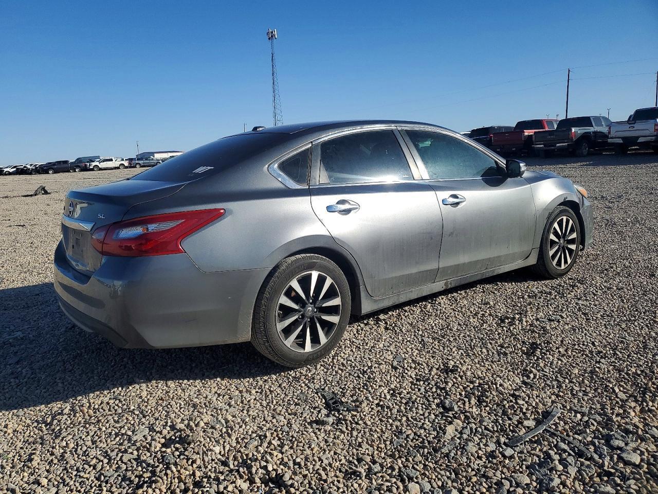 2018 Niss Altima 2.5