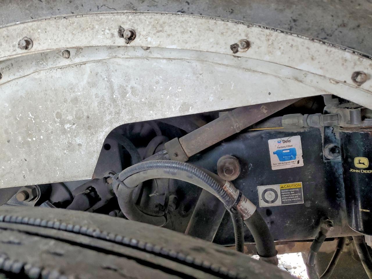 2005 Peterbilt 379 Semi Truck