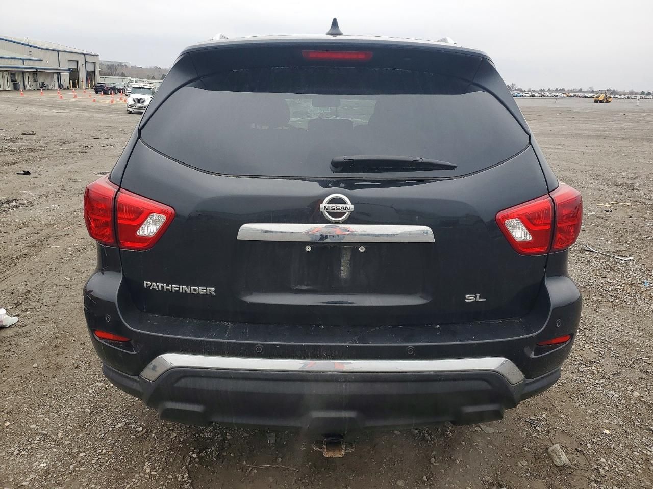 2019 Nissan Pathfinder s