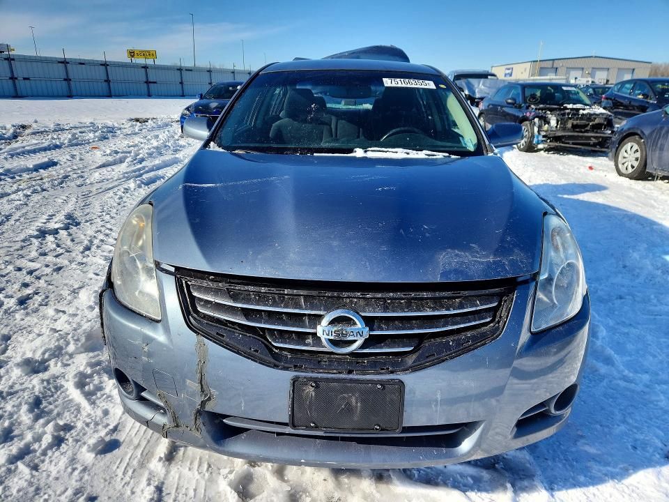 2012 Nissan Altima Base