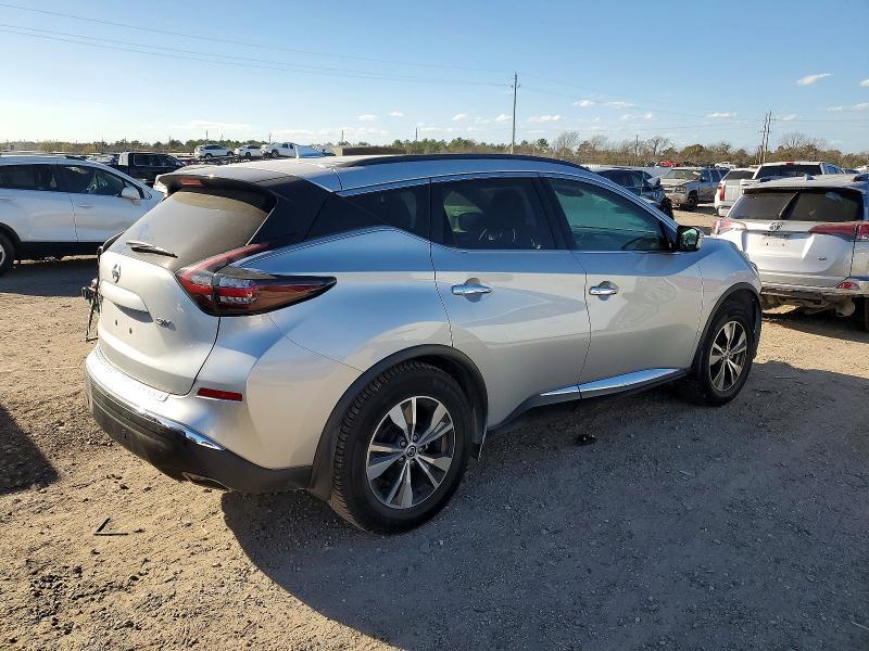 2022 Nissan Murano sv