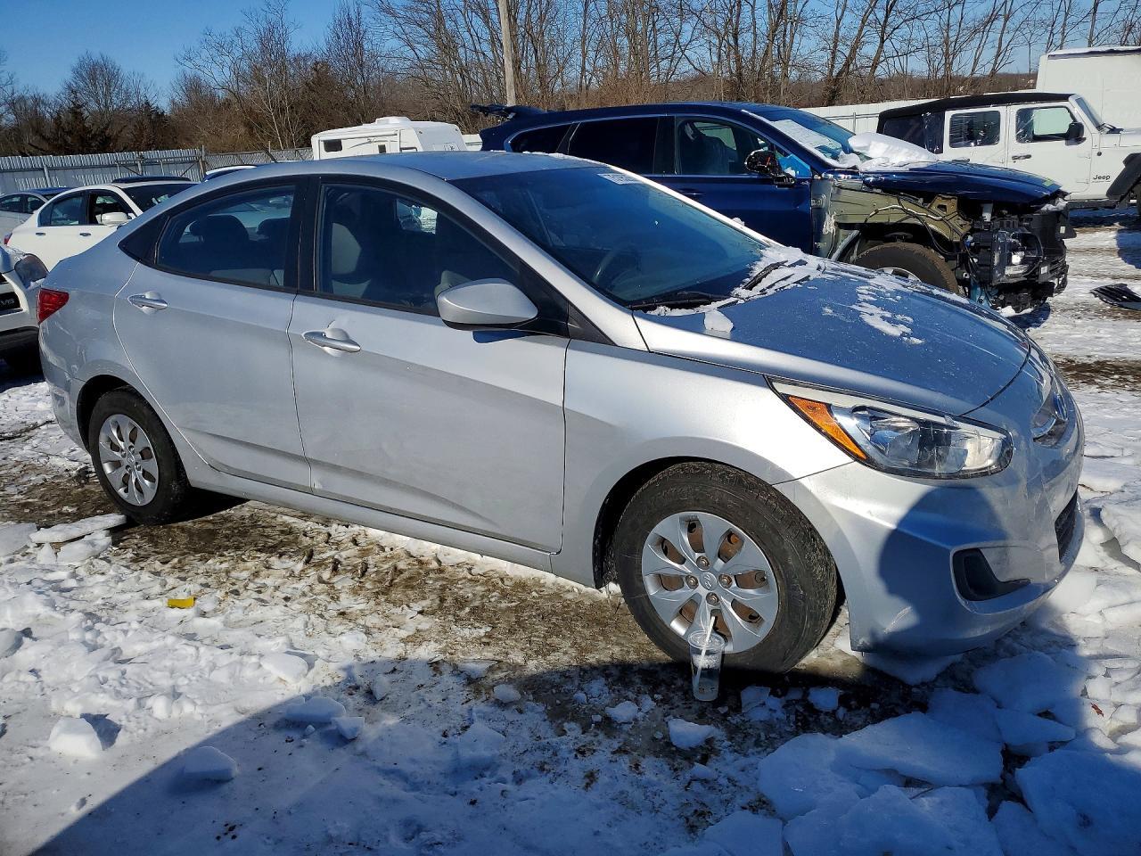 2016 Hyundai Accent se