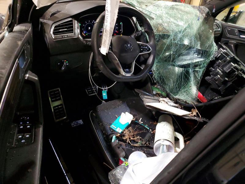 2022 Volkswagen Tiguan sel R-line