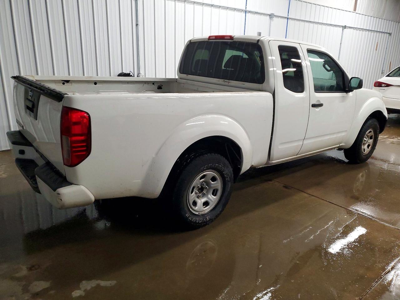 2019 Nissan Frontier s
