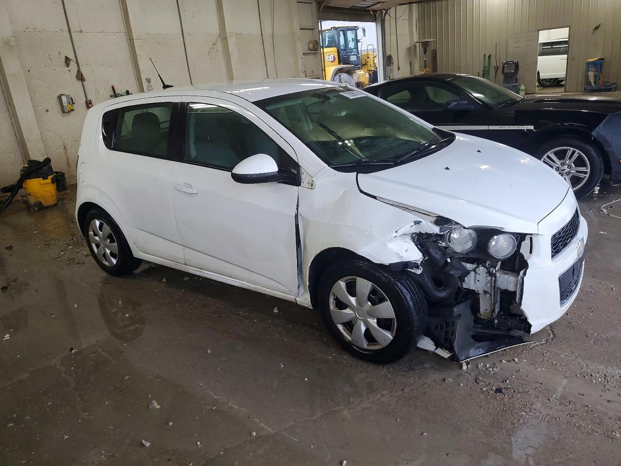 2014 Chevrolet Sonic ls