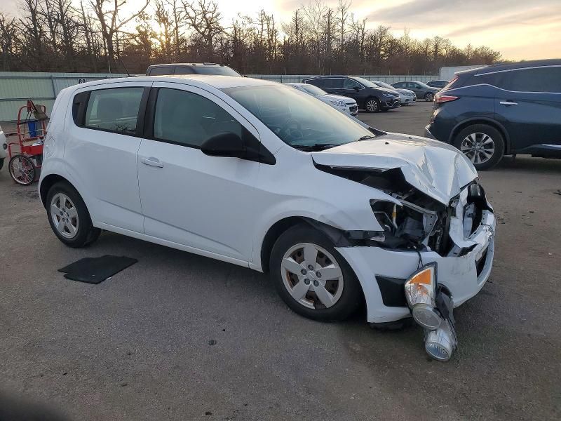 2015 Chevrolet Sonic ls