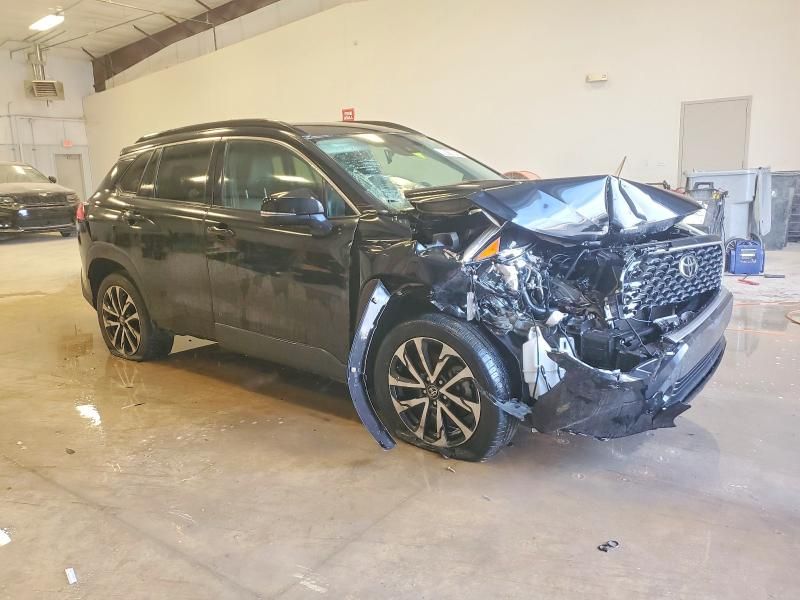 2022 Toyota Corolla Cross xle