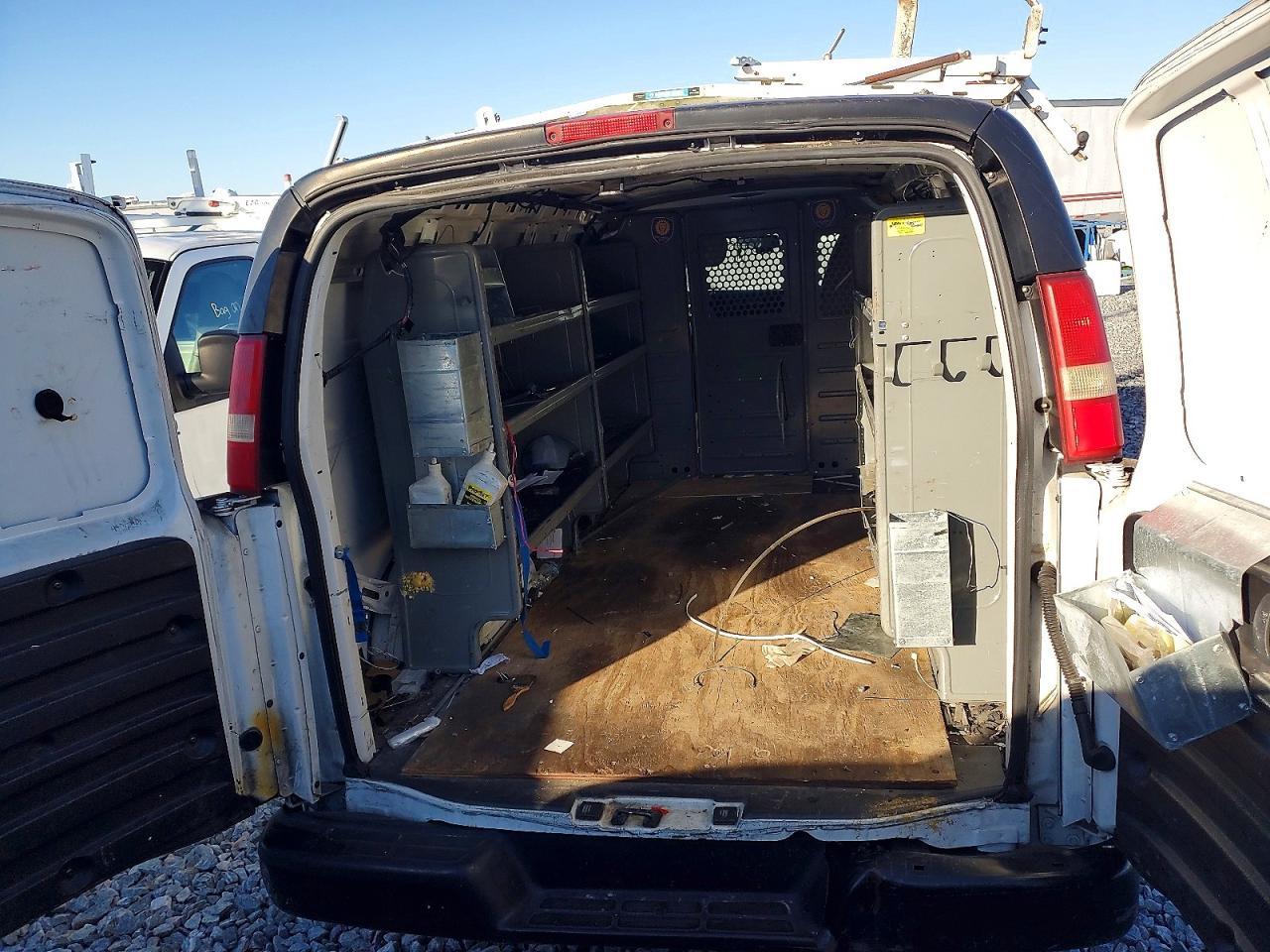 2015 Chevrolet 2015 Chev Express Cargo 2500 1